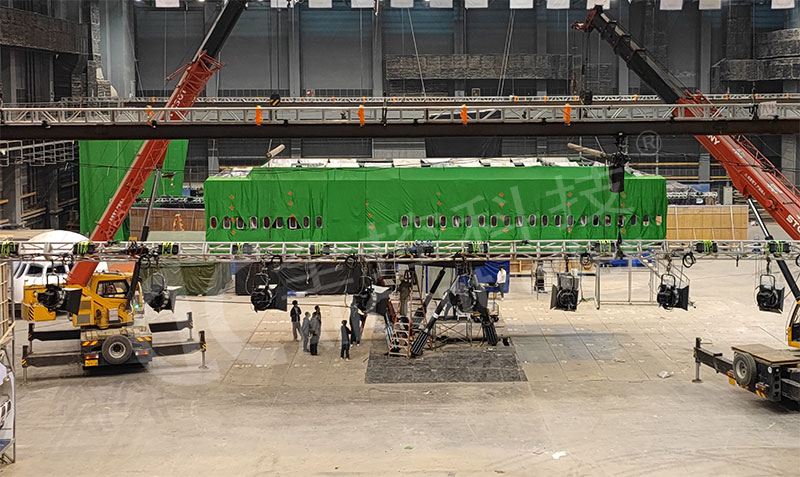 全控科技六自由度運(yùn)動(dòng)平臺：電影特效背后的“幕后英雄”